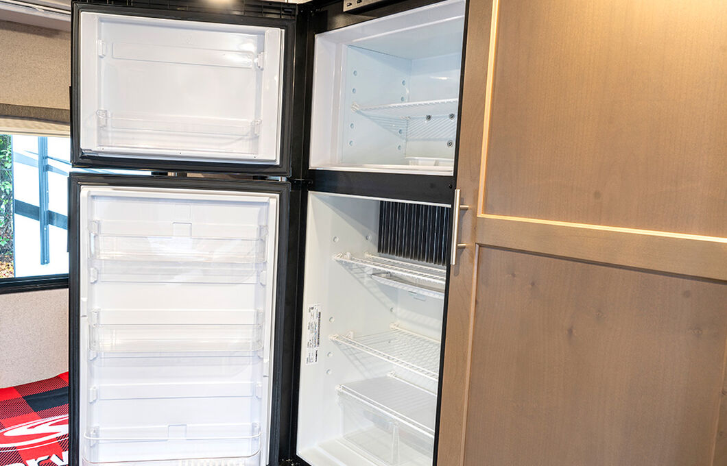 Class C Motorhome-Small (C-Small), , hi-res image number 12